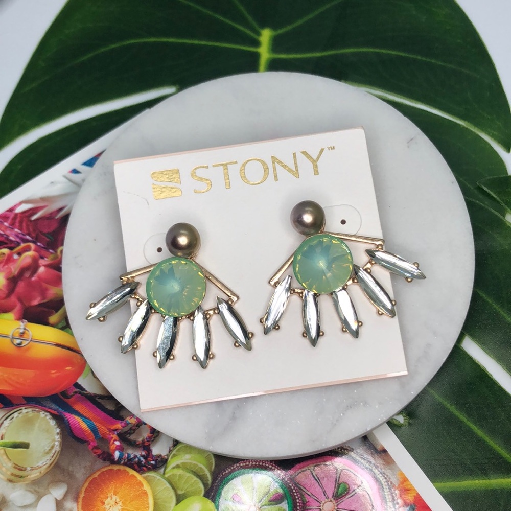 Beautiful Rhinestone Earrings - Picture 12 of 17